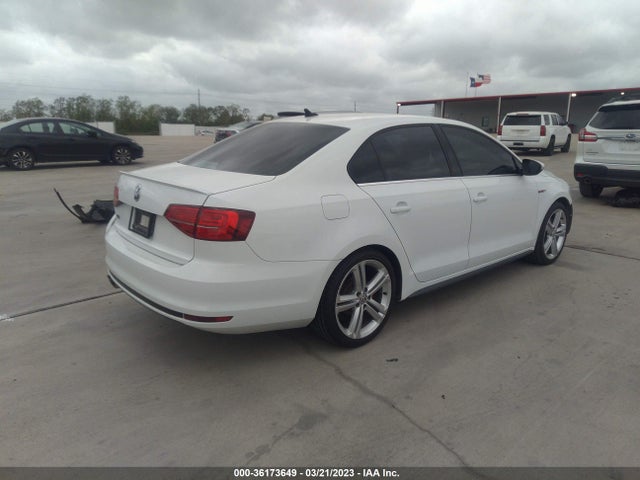 3VW4S7AJ3FM334327 Volkswagen Jetta Sedan 2.0t Gli Sel