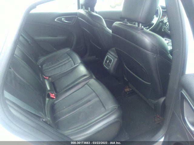 Chrysler 200 C 2015 1C3CCCCG8FN668465 Image 9