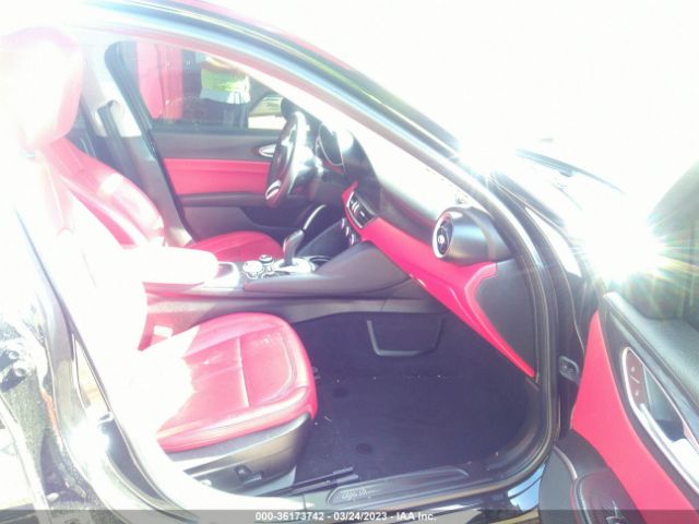 ZARFAMAN4M7647481 Alfa Romeo Giulia