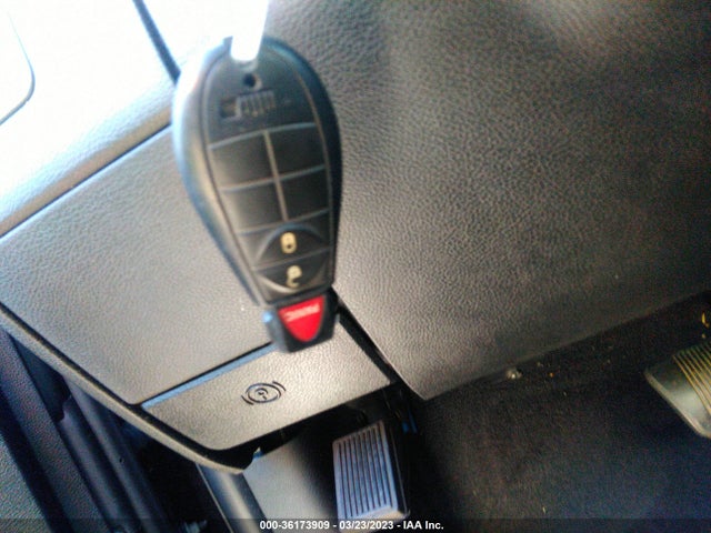 RAM 1500 Express 2016 3C6JR6AT1GG150816 Image 3