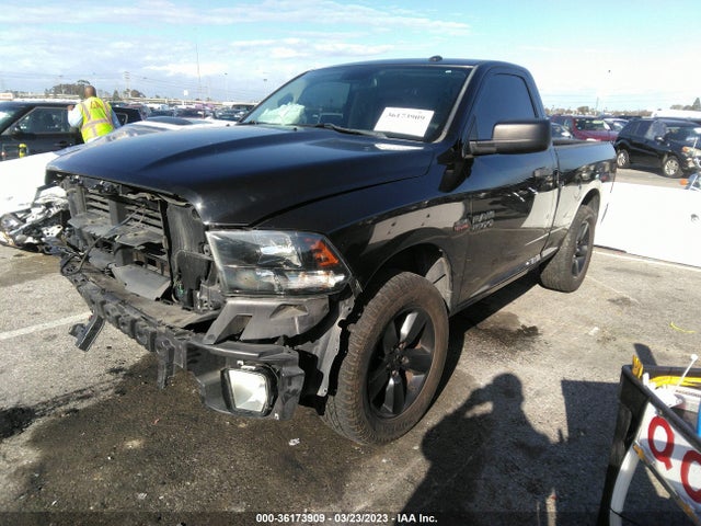 RAM 1500 Express 2016 3C6JR6AT1GG150816 Image 2