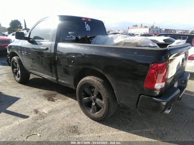 2016 RAM 1500 EXPRESS VIN: 3C6JR6AT1GG150816