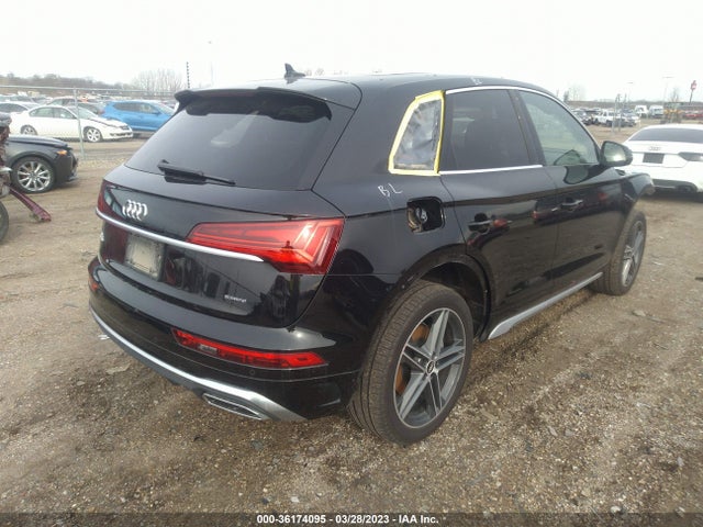 2021 Audi Q5, VIN: WA1E2AFYXM2044112