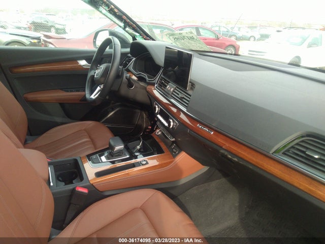 2021 Audi Q5, VIN: WA1E2AFYXM2044112