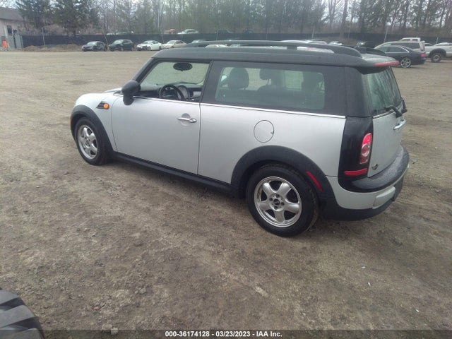 2011 MINI COOPER CLUBMAN VIN: WMWZF3C52BTY00781