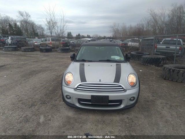 2011 MINI COOPER CLUBMAN VIN: WMWZF3C52BTY00781
