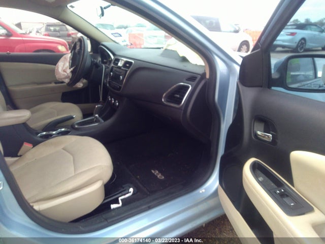 2013 CHRYSLER 200 LX VIN: 1C3CCBAB7DN562040
