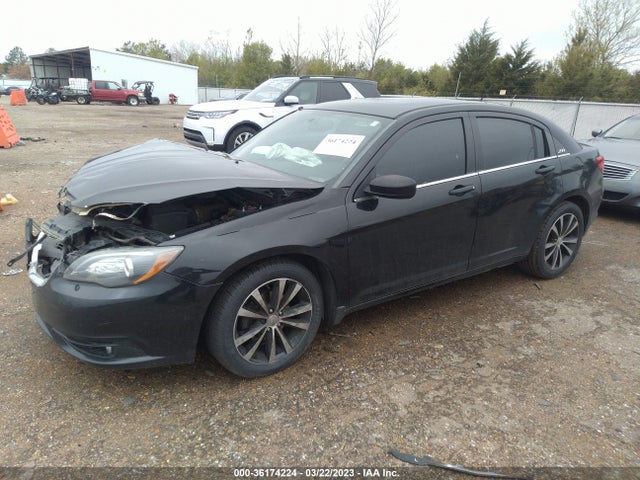 1C3CCBBG9EN178532 Chrysler 200 Touring