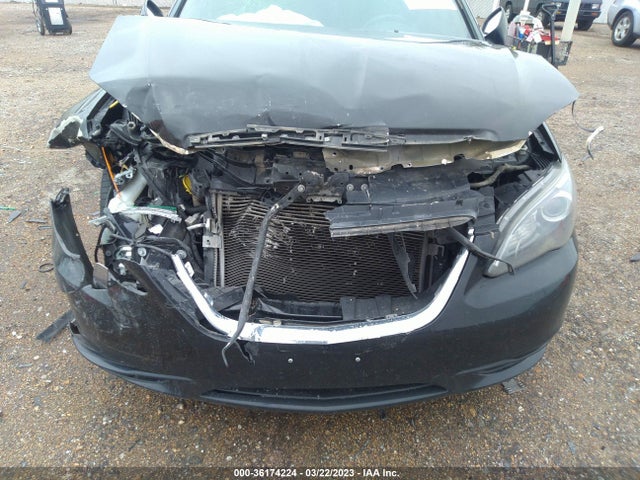 1C3CCBBG9EN178532 Chrysler 200 Touring