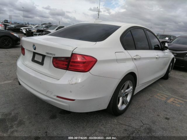 WBA3B1C55FK135781 BMW 3 Series 320i