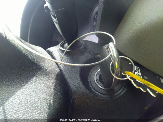 Hyundai TUCSON SE 2017 KM8J33A41HU301553 Image 3