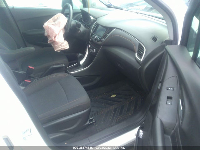 Chevrolet TRAX LS 2020 KL7CJKSB7LB052560 Image 5