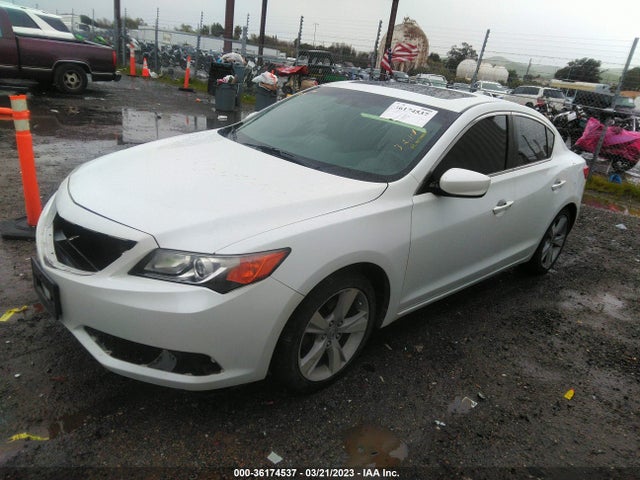2015 Acura ILX, VIN: 19VDE1F72FE003200