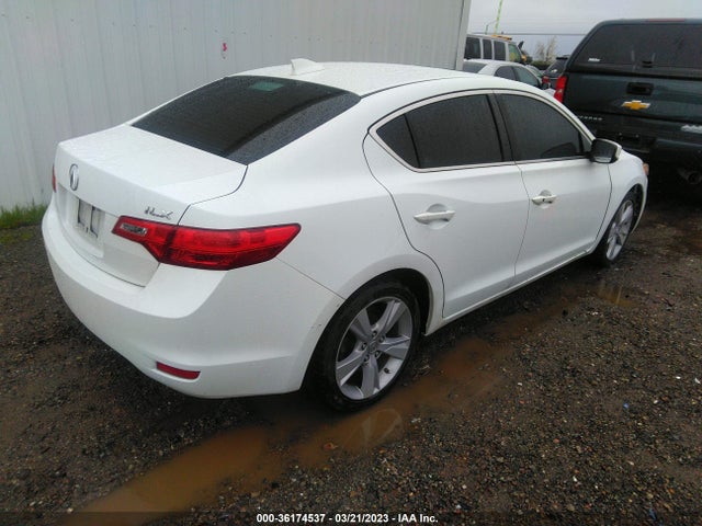 2015 Acura ILX, VIN: 19VDE1F72FE003200