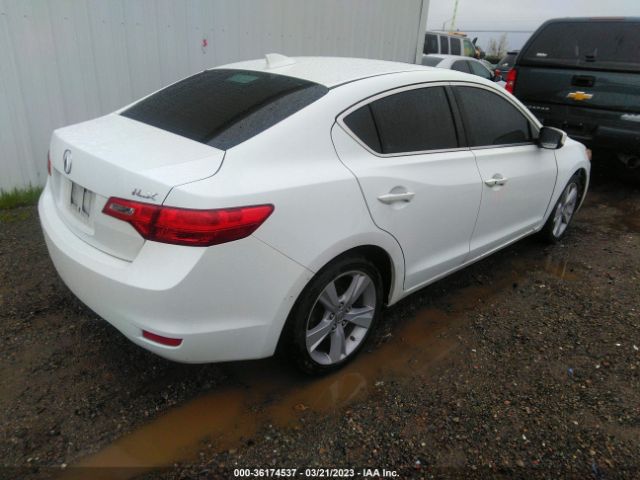 19VDE1F72FE003200 Acura Ilx Tech Pkg
