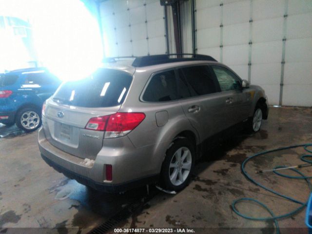 4S4BRCCC2E3258382 Subaru Outback 2.5i Premium