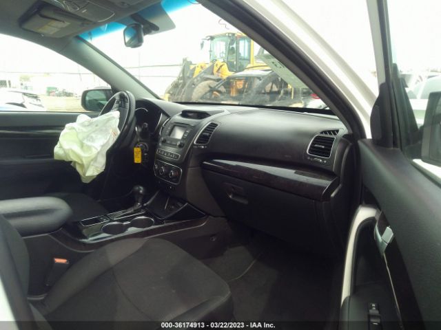 5XYKT4A61FG611894 KIA SORENTO LX