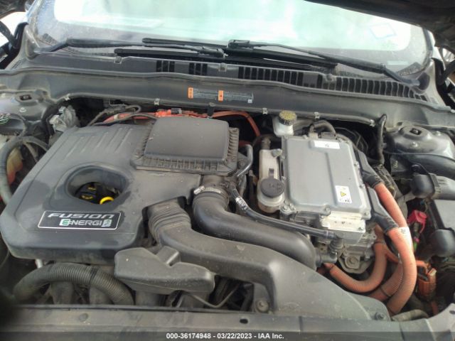 3FA6P0PU4HR191213 Ford Fusion Energi Se