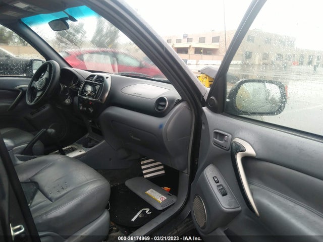 Toyota RAV4 2003 JTEHH20V230211560 Image 5