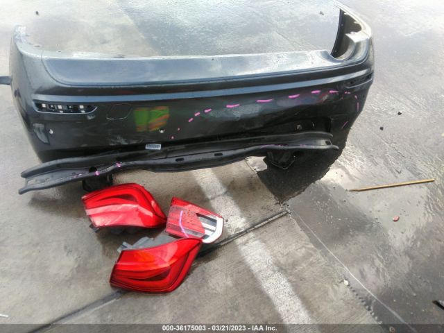 WBA8E1G57GNT35486 BMW 3 Series 320i