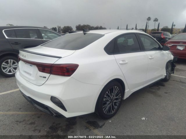 3KPF54AD5PE589455 KIA Forte Gt-line