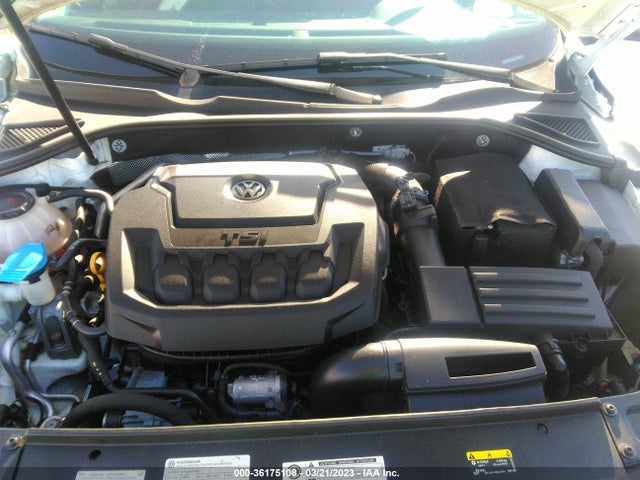 1VWAA7A36JC010063 Volkswagen Passat 2.0t S/r-line
