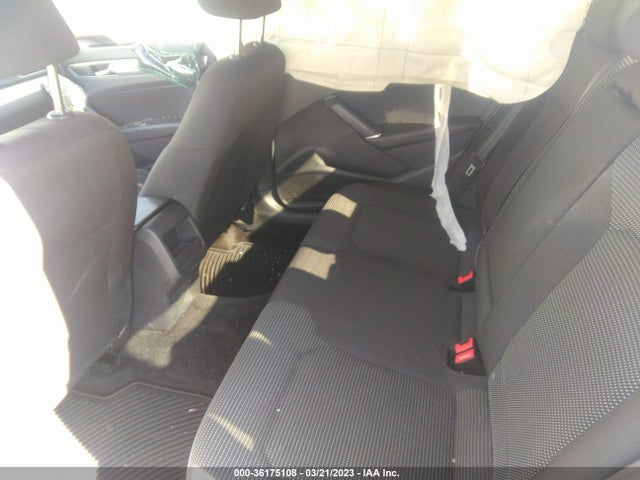 1VWAA7A36JC010063 Volkswagen Passat 2.0t S/r-line