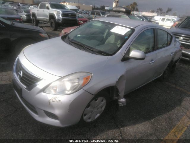 3N1CN7AP2EL806938 Nissan VERSA SV