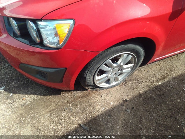 Chevrolet SONIC LS 2012 1G1JA5SH7C4229850 Image 6