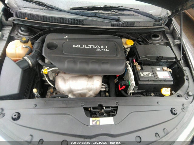 1C3CCCAB6FN561213 Chrysler 200 Limited