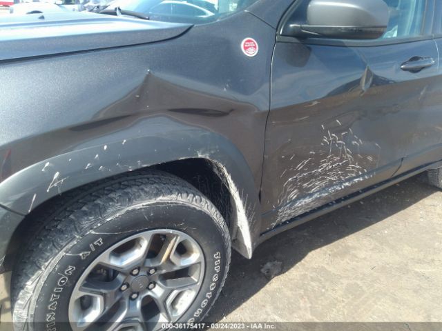 1C4PJMBX4KD328644 Jeep Cherokee Trailhawk
