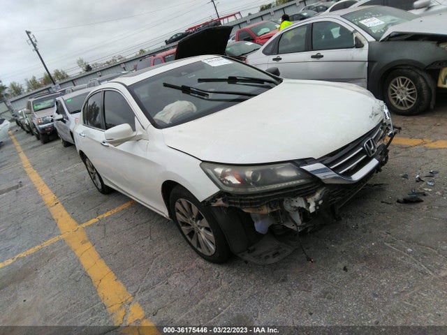 2014 1HGCR2F84EA097685 main image