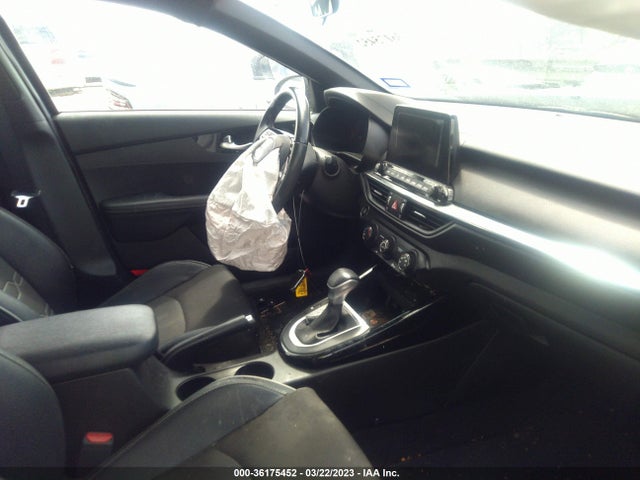 2020 KIA FORTE GT LINE VIN: 3KPF34AD5LE200197