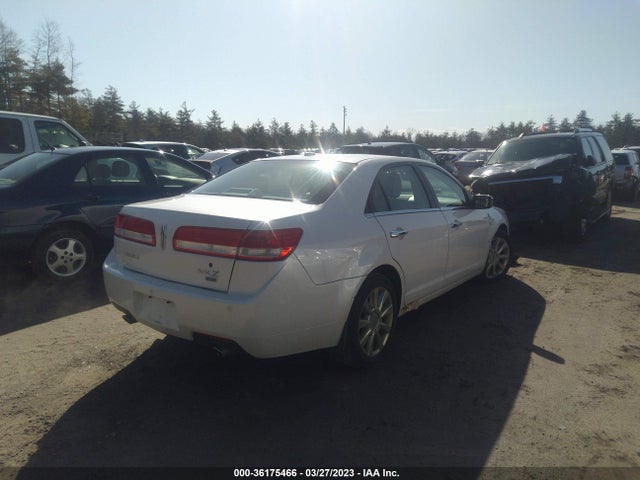 2011 LINCOLN MKZ VIN: 3LNHL2JC1BR774996