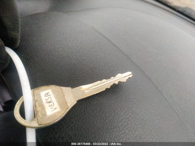 3N1CN7AP6FL881112 Nissan Versa S Plus