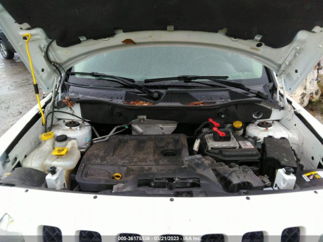 1C4NJPBB4FD191885 Jeep Patriot Sport