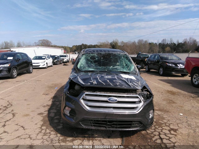 Ford ESCAPE SE 2017 1FMCU0GD8HUC18973 Image 8