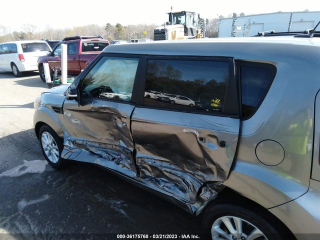 2013 KIA SOUL VIN: KNDJT2A64D7629557