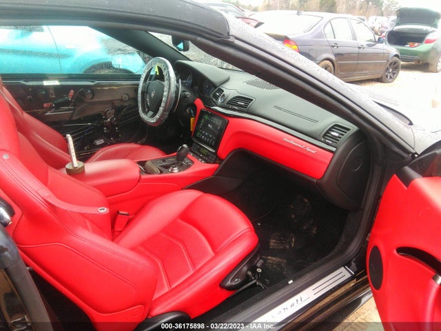 ZAM45VMA5J0283883 Maserati Granturismo Convertible Sport/mc