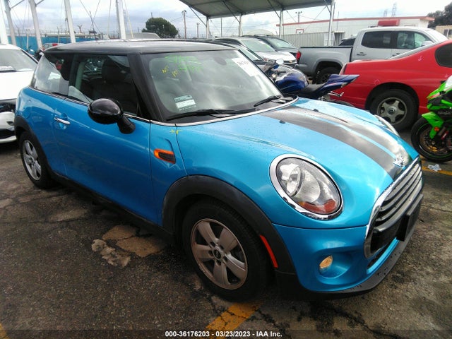2017 Mini Hardtop, VIN: WMWXP5C39H3C64857