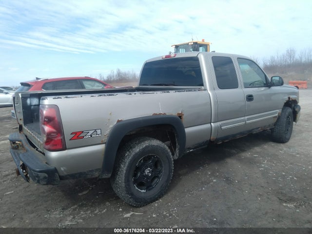 2003 CHEVROLET SILVERADO 1500 LS VIN: 2GCEK19V831324777