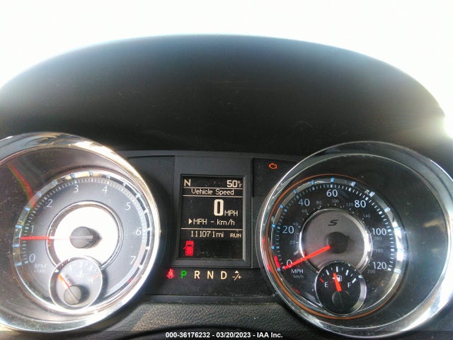 2C4RC1HG1ER340132 Chrysler Town & Country S