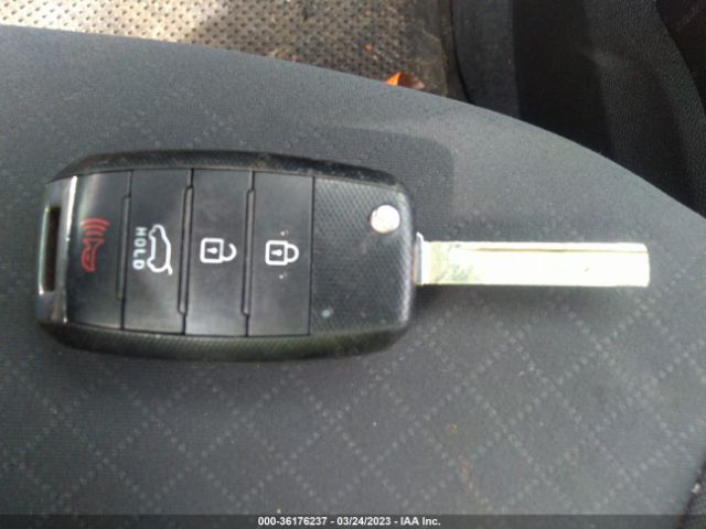 5XYPG4A31GG002936 KIA SORENTO L