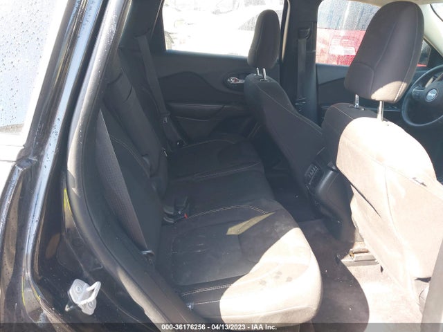 1C4PJLCS2GW177862 Jeep Cherokee Latitude