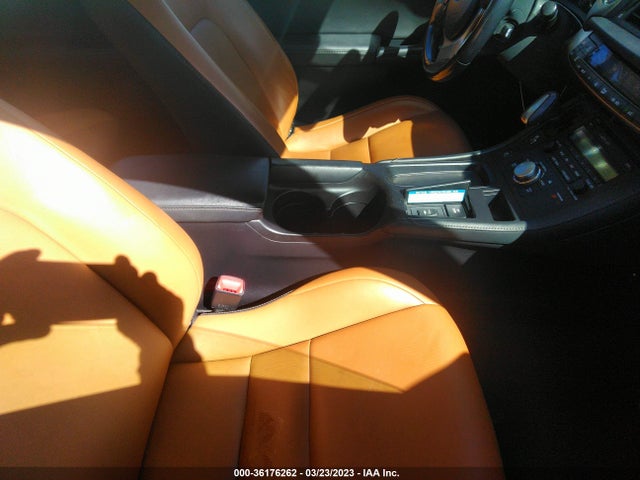Lexus Ct 200h Hybrid 2015 JTHKD5BH6F2236497 Image 6