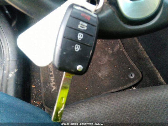 5XXGT4L34JG272506 KIA Optima Lx