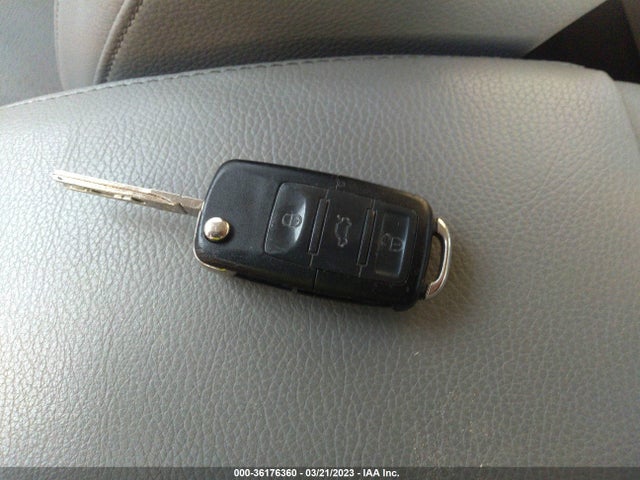 2009 VOLKSWAGEN JETTA SEDAN SE VIN: 3VWRM71K19M172145