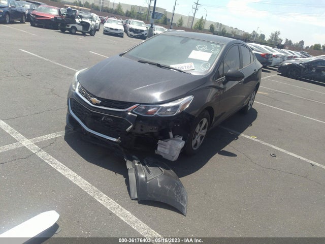 Chevrolet CRUZE LS 2018 1G1BC5SM4J7223477 Image 2