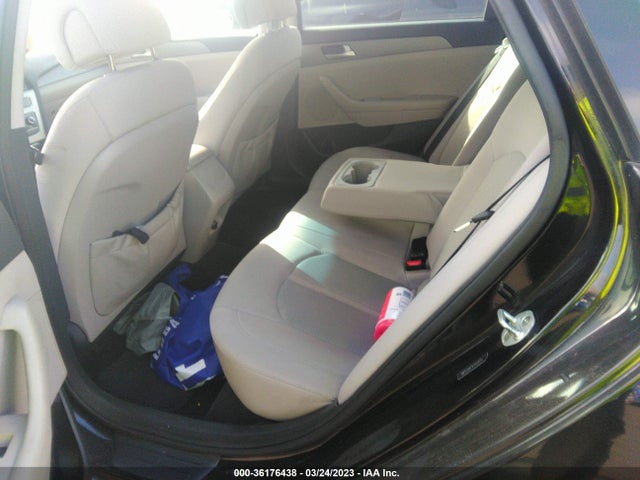 2015 HYUNDAI SONATA 2.4L SE VIN: 5NPE24AFXFH122211