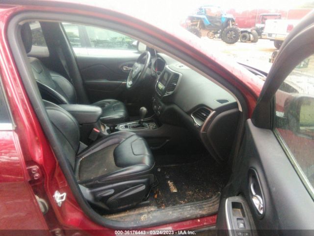 1C4PJLLBXKD226553 Jeep Cherokee Latitude Plus
